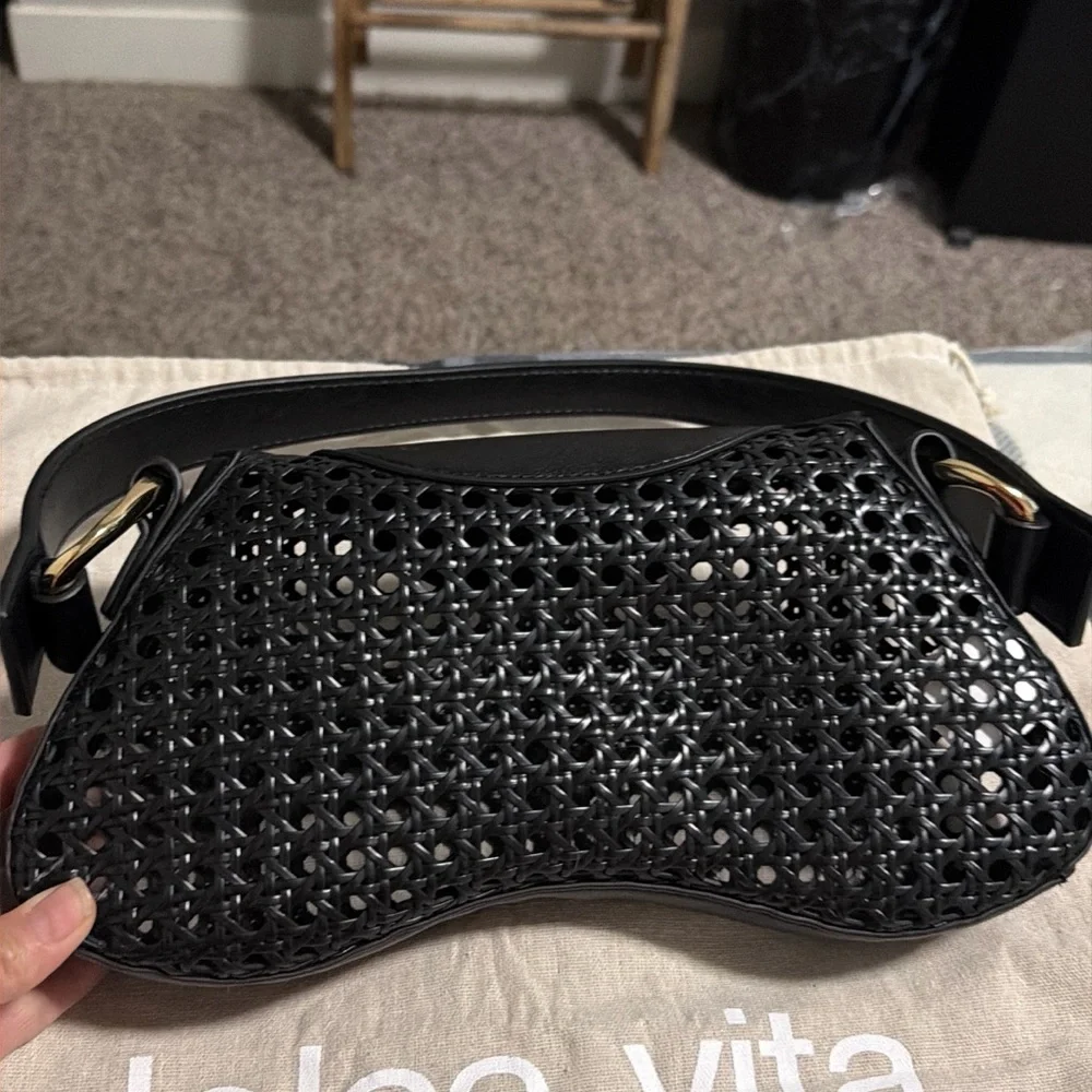 Dolce Vita Black Woven Shoulder Bag with Top Handle - Picture 9 of 11